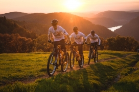 VTT 2020山区自行车图像收集