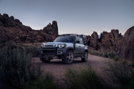 路虎卫士2020图片