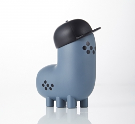 Twentycents-戴帽子的四角动物玩具