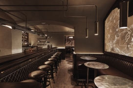 乌克兰亨德里克88平米的酒吧