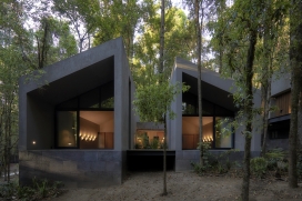 墨西哥900平米的森林小屋