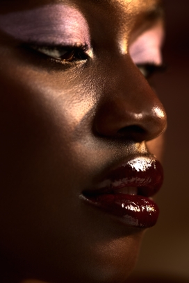质感非洲女性化妆容颜人像