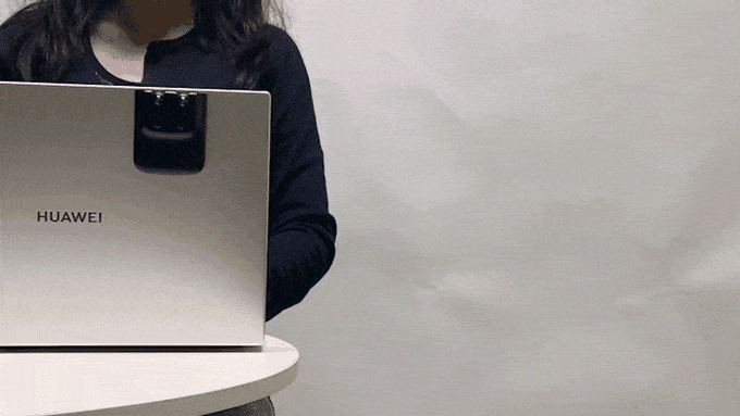 将Airpods和MagSafe整合到一个令人难以置信包装中的Snapods TWS耳塞---酷图编号1339234