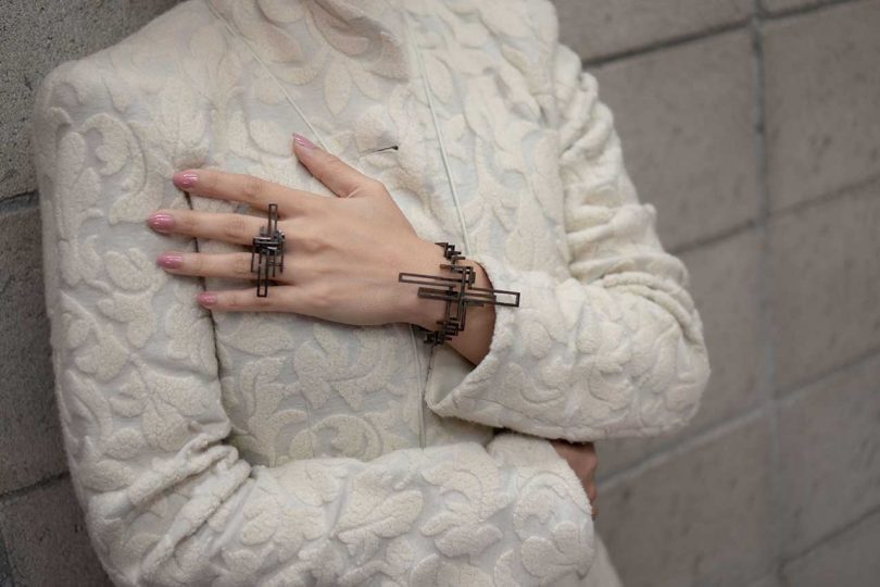 Zimarty推出灵感源自希尔伯特曲线的新型3D打印珠宝---酷图编号4