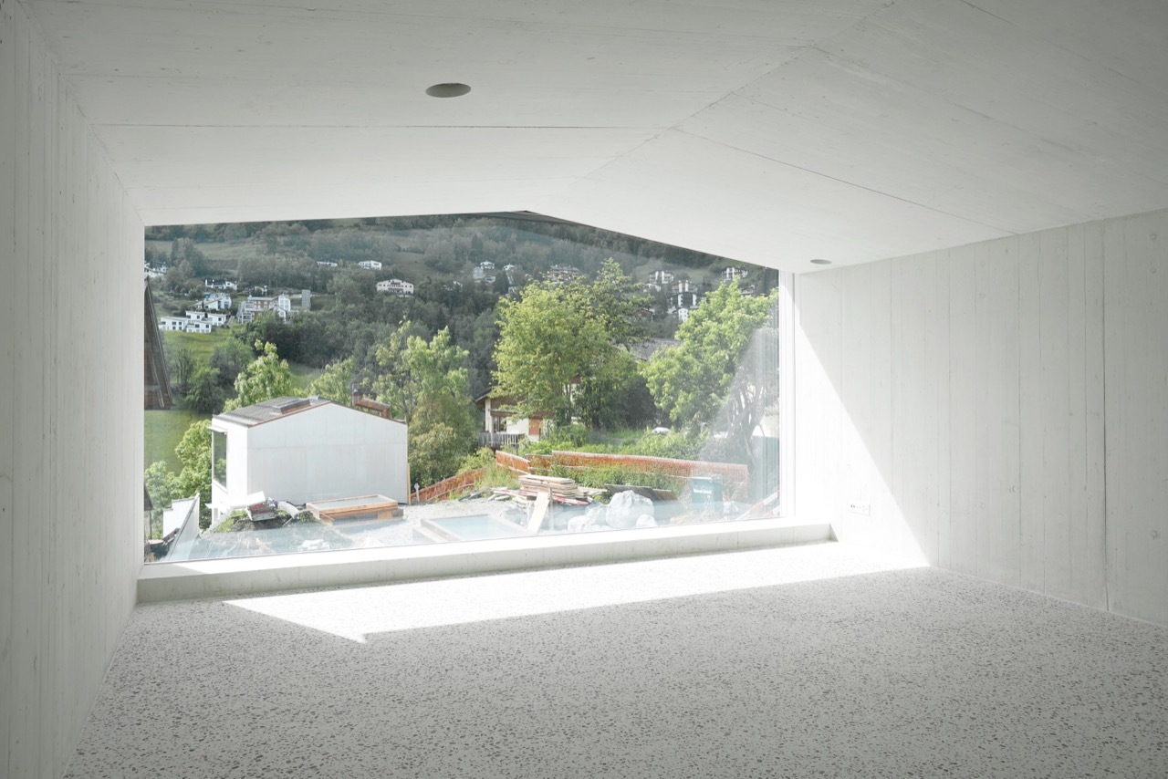 瑞士582平米的莱克斯之家---酷图编号1345068