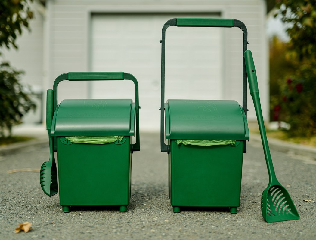 很容易地清理干净而不会弄乱你手的PooPail宠物垃圾桶---酷图编号3