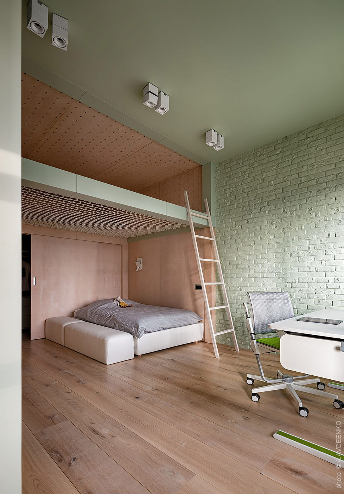 乌克兰基辅市家庭住宅布局建筑设计---酷图编号25