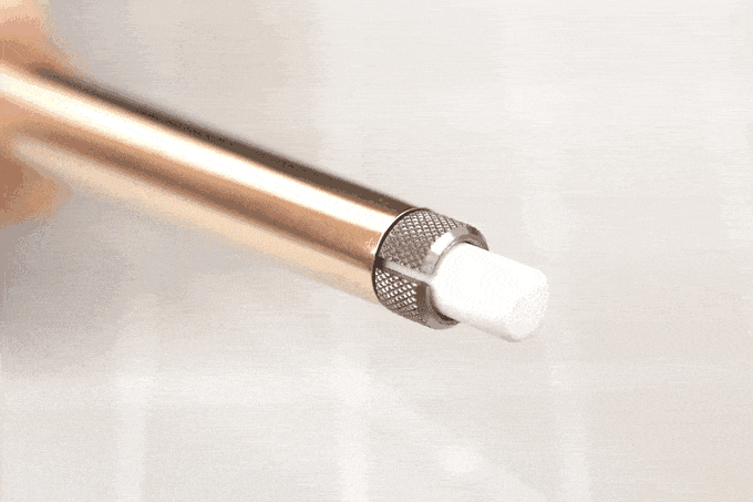 可将普通木制铅笔升级为完美高端文具的黄铜支架---酷图编号8