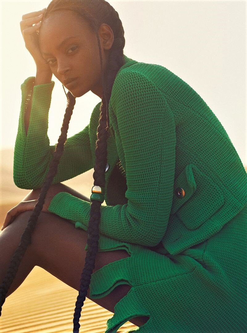 《时光之沙》-Harper Bazaar时装---酷图编号1