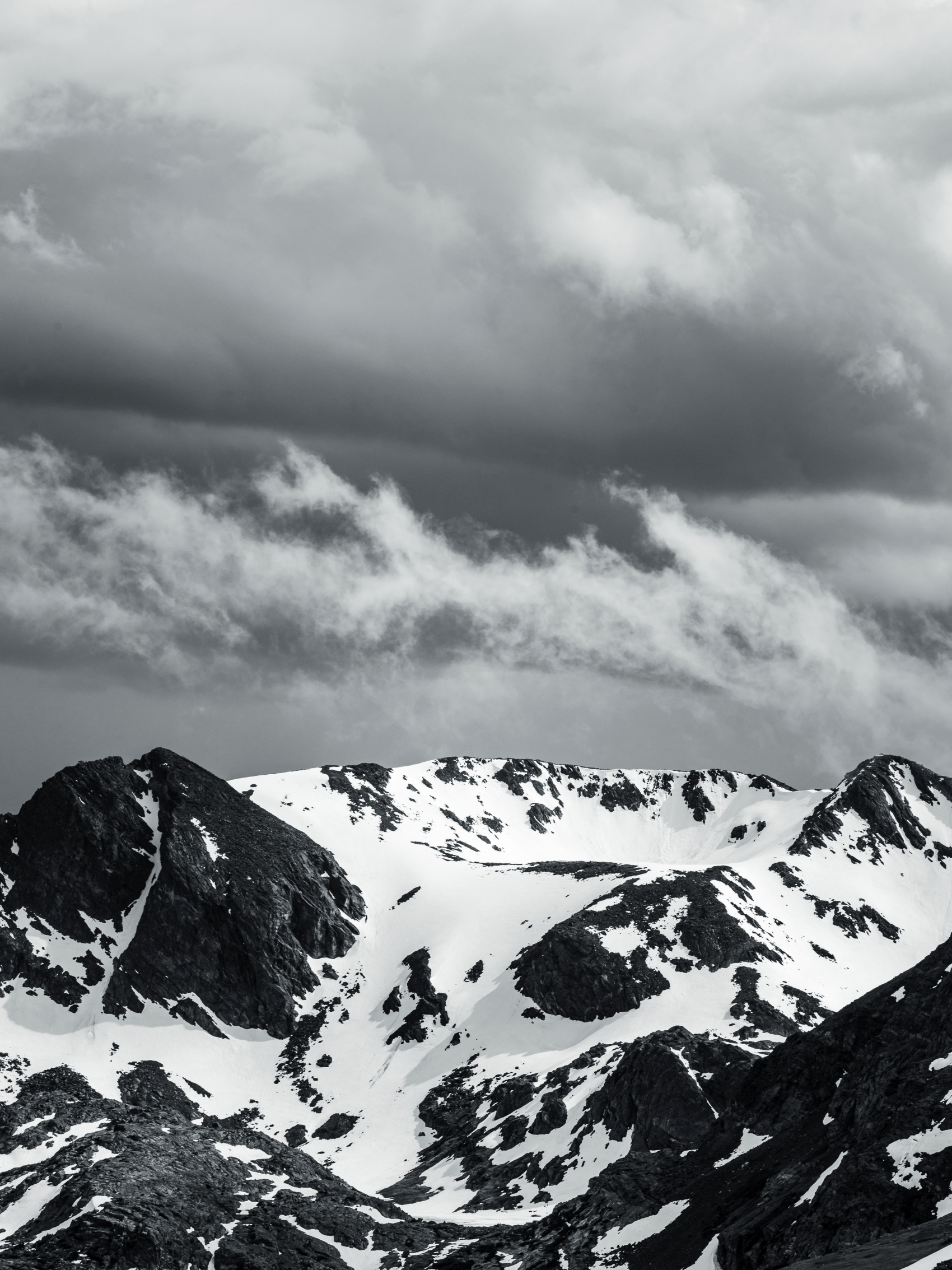 网站首页 - 图库素材 - 艺术摄影 - 冬天 图片信息简介:冬季雪山风景