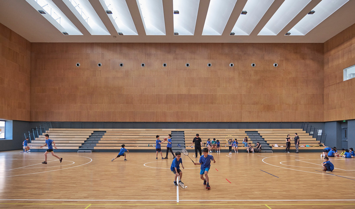 5690平米的上海青浦平和运动中心---酷图编号1353235