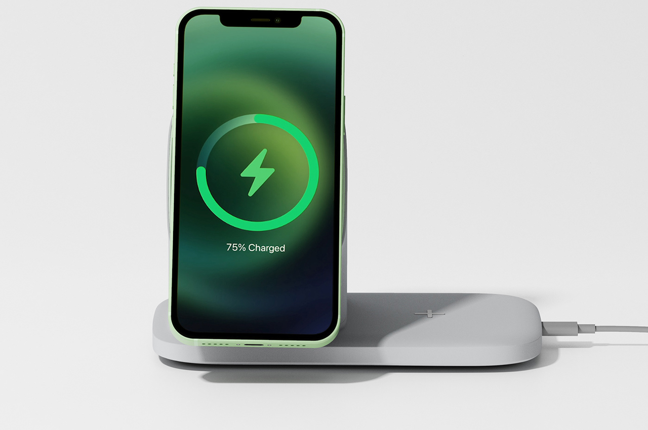 这款 iPhone Magsafe 充电器带有无线附件,可兼作您的备用移动电源!---酷图编号7