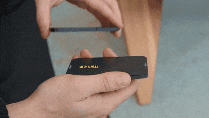 配有自己MagSafe附件适用于您iPhone的模块化磁性钱包---酷图编号4