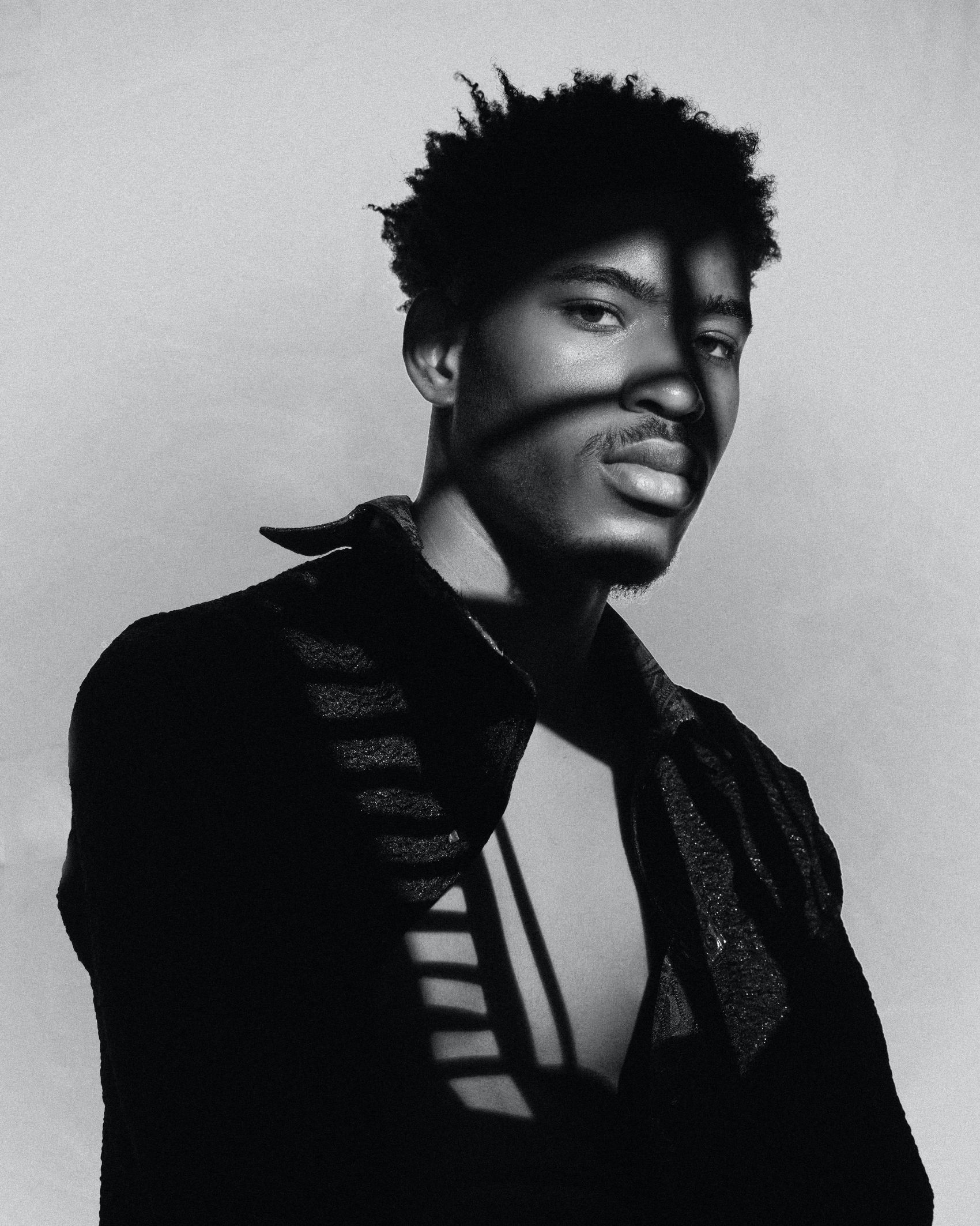 非洲小哥黑白人像图片图片