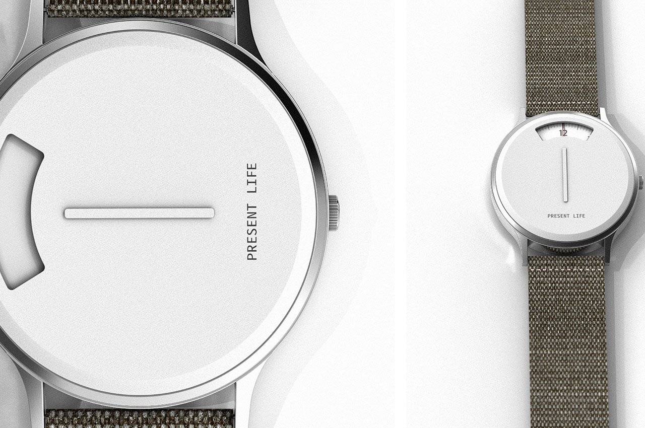 一个微小显示器滚动并隐藏在旋转表盘之外的手表---酷图编号2