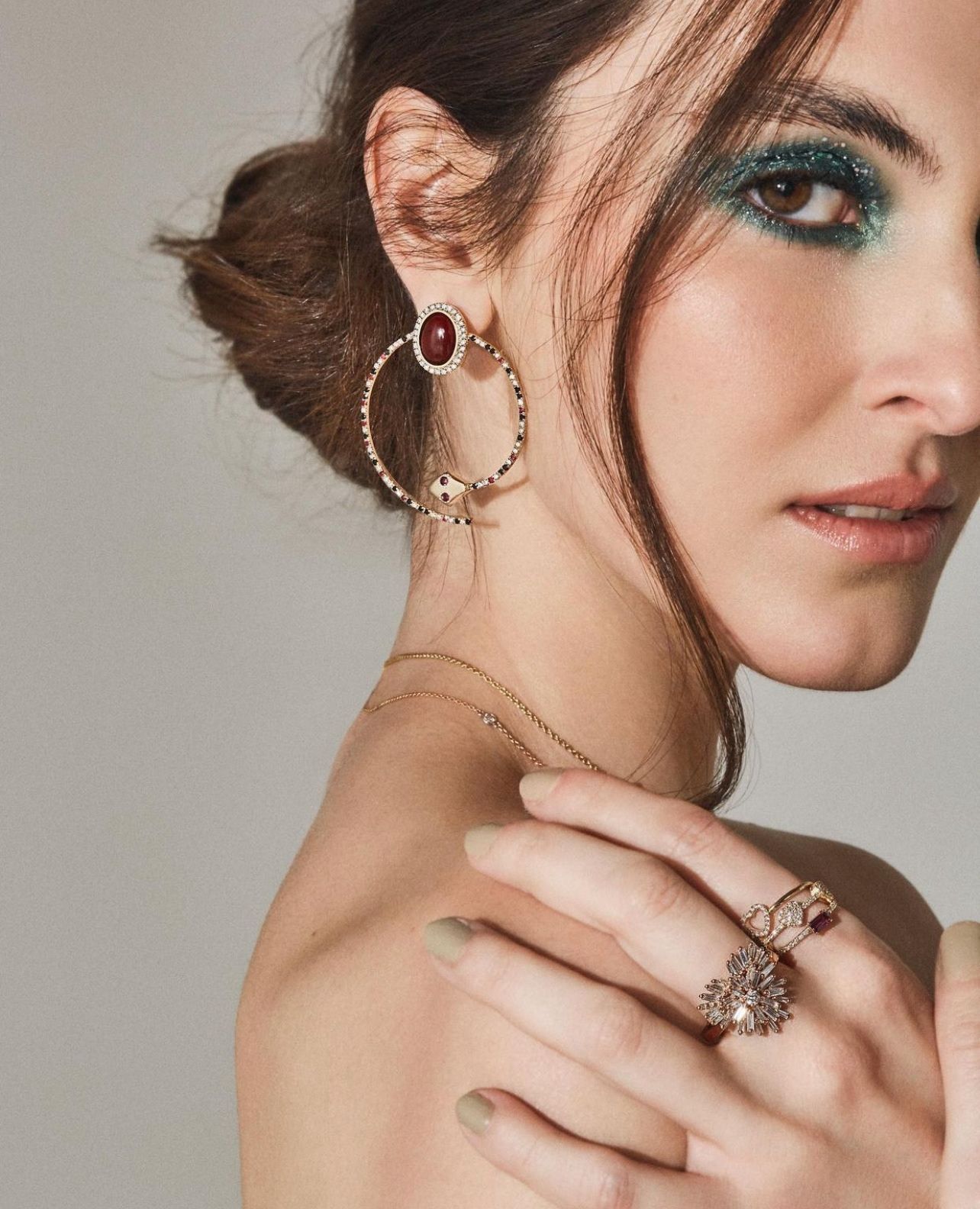 TRES HERMANAS-三姐妹封面大图