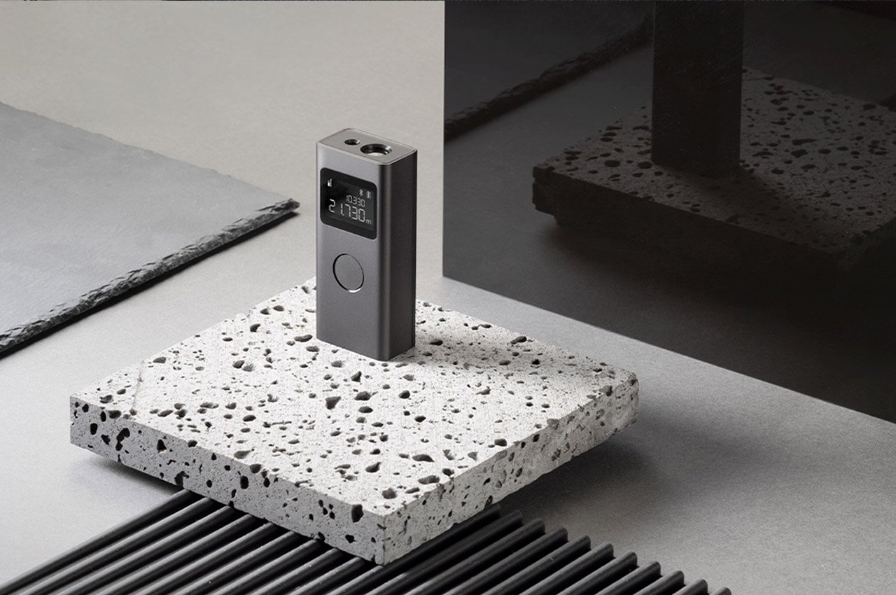 以最智能方式测量和记录的智能激光测距仪图片