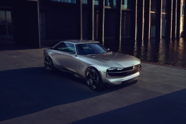 标致E-Legend电动汽车