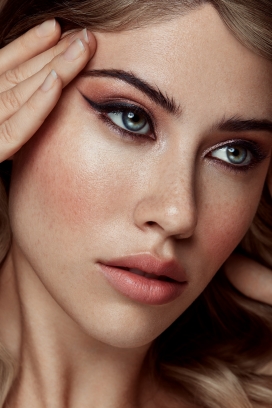 Nikki Muricano-美容人像