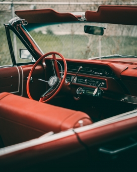 复古老爷车汽车中控内饰图