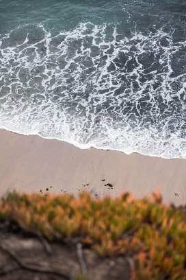 夏季海滩海水图
