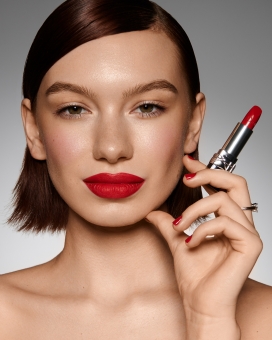 DIOR BEAUTY-迪奥口红人像