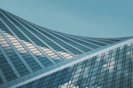 扭曲面的现代建筑图