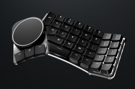 带有鼠标垫、操纵杆和3D导航器的可定制分离式键盘，让您的办公桌变得超乎想象