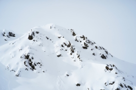 雪白的雪山