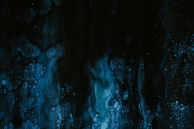 蓝色液体气泡抽象图