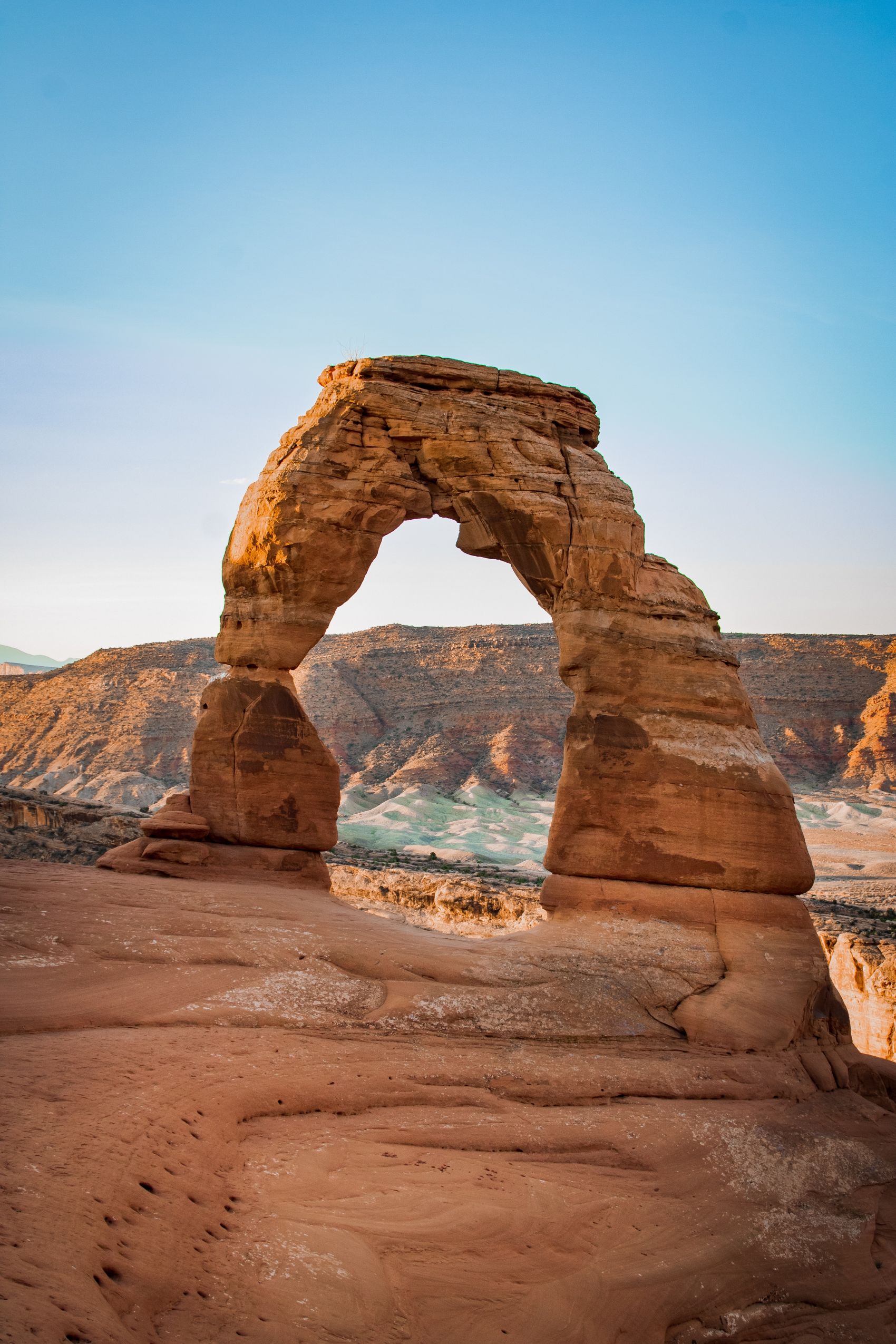 拱形石柱山地貌图图片