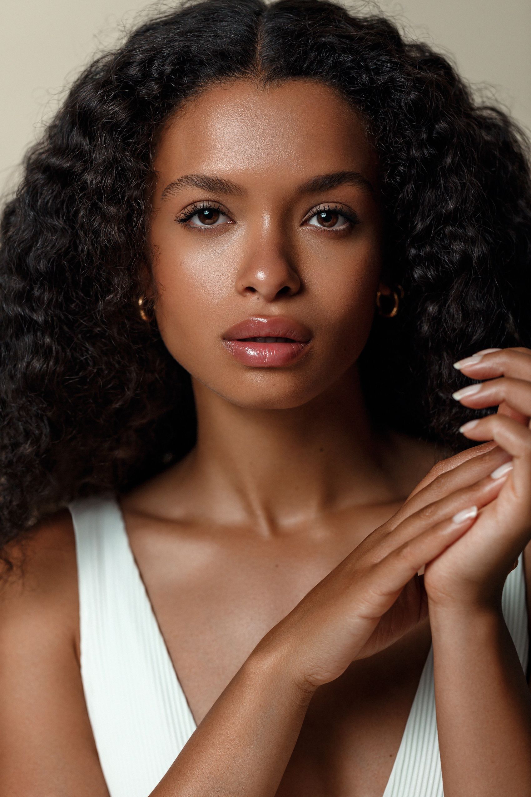 美丽的非洲女性朋友图片