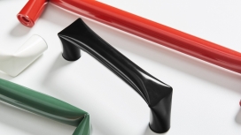 Martin Mogilski为Derlot设计的Kink门把手