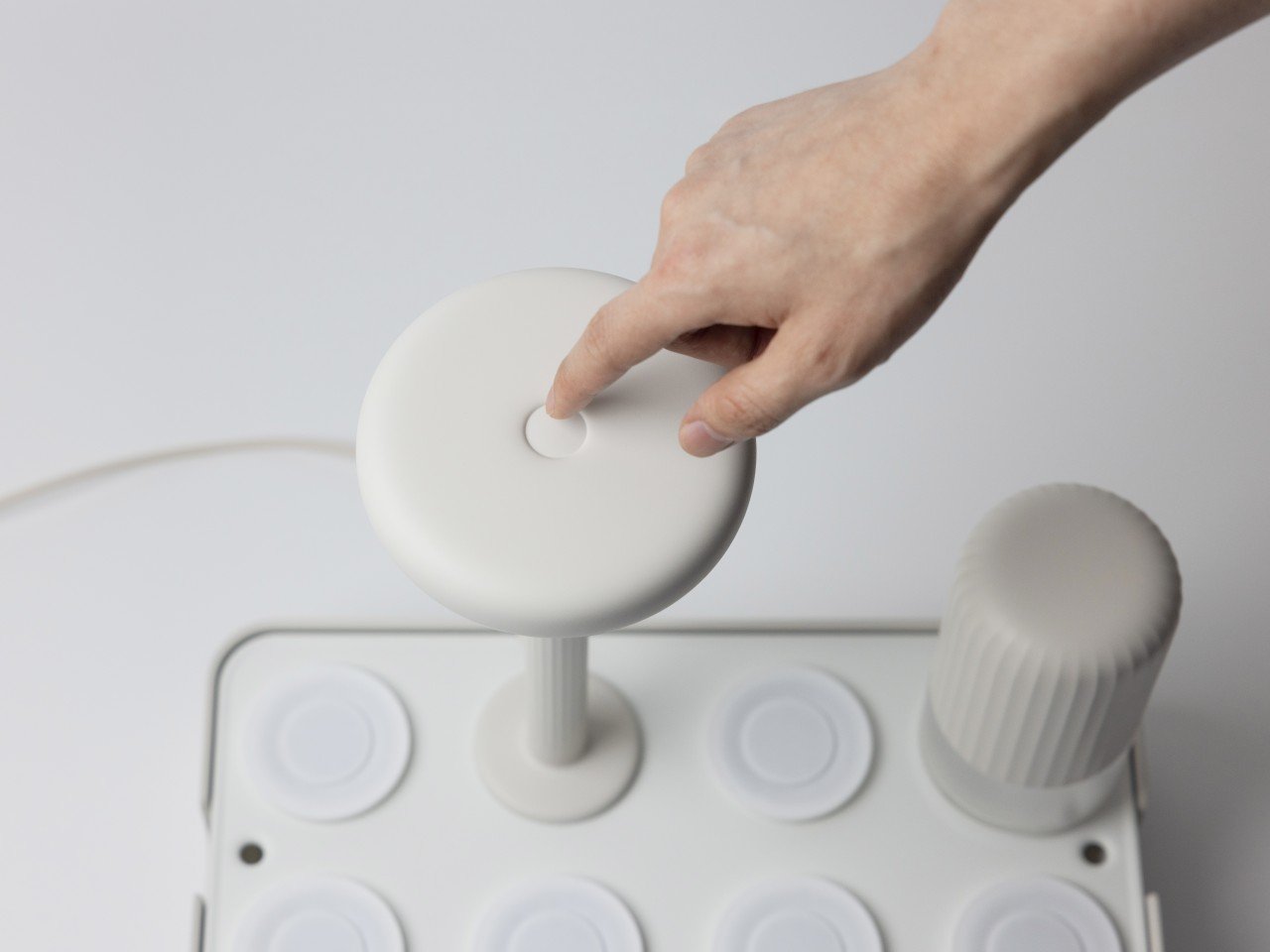 让你在家里任何地方可以种植蔬菜的便携式智能农场---酷图编号5