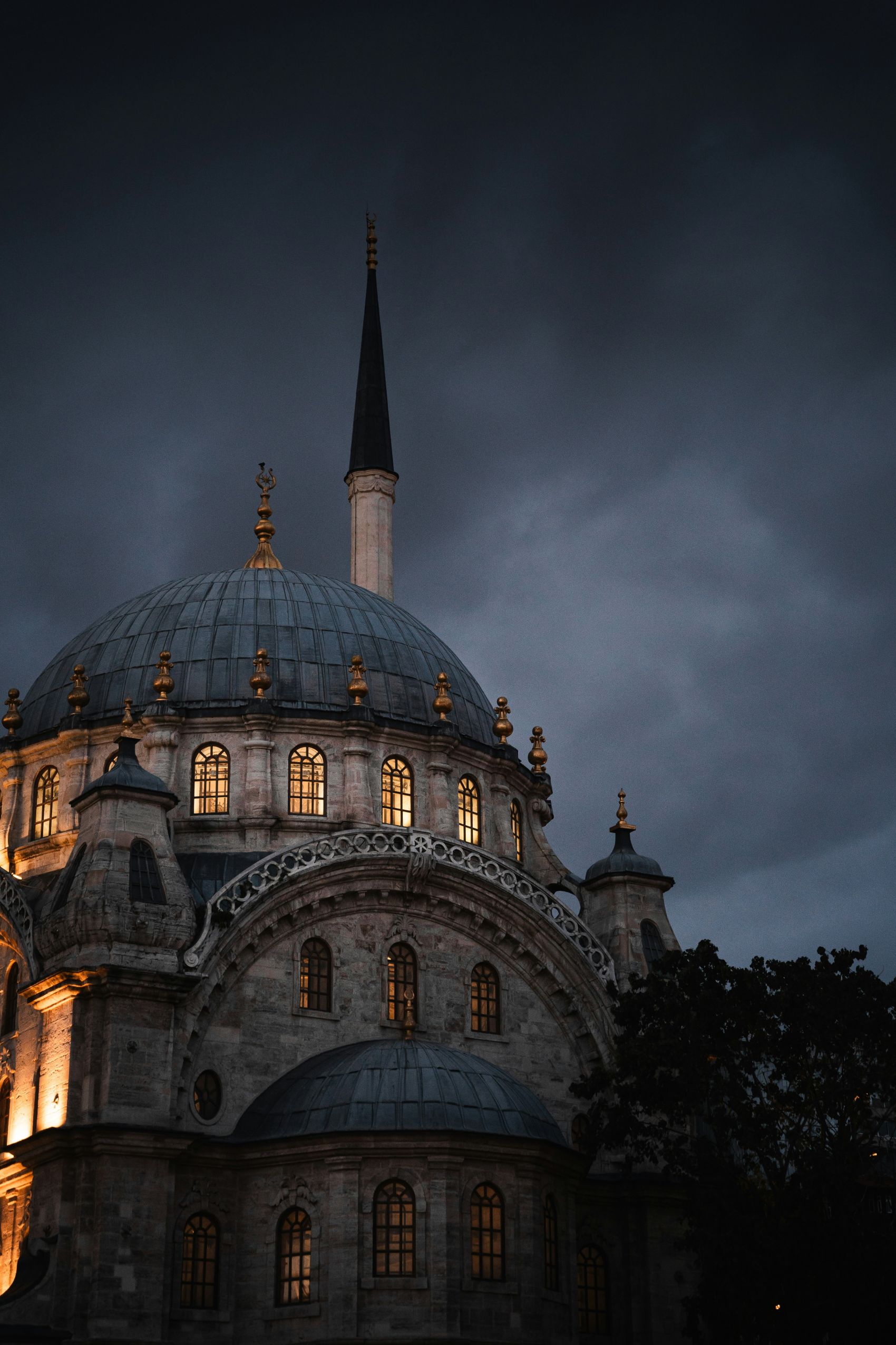 阿亚索菲亚清真寺夜景图片