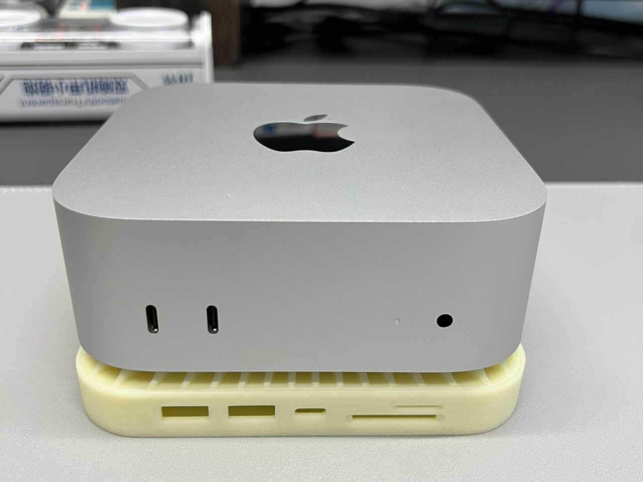 提供了一种时尚方式来扩展您端口和存储空间的MAC MINI M4扩展坞---酷图编号3
