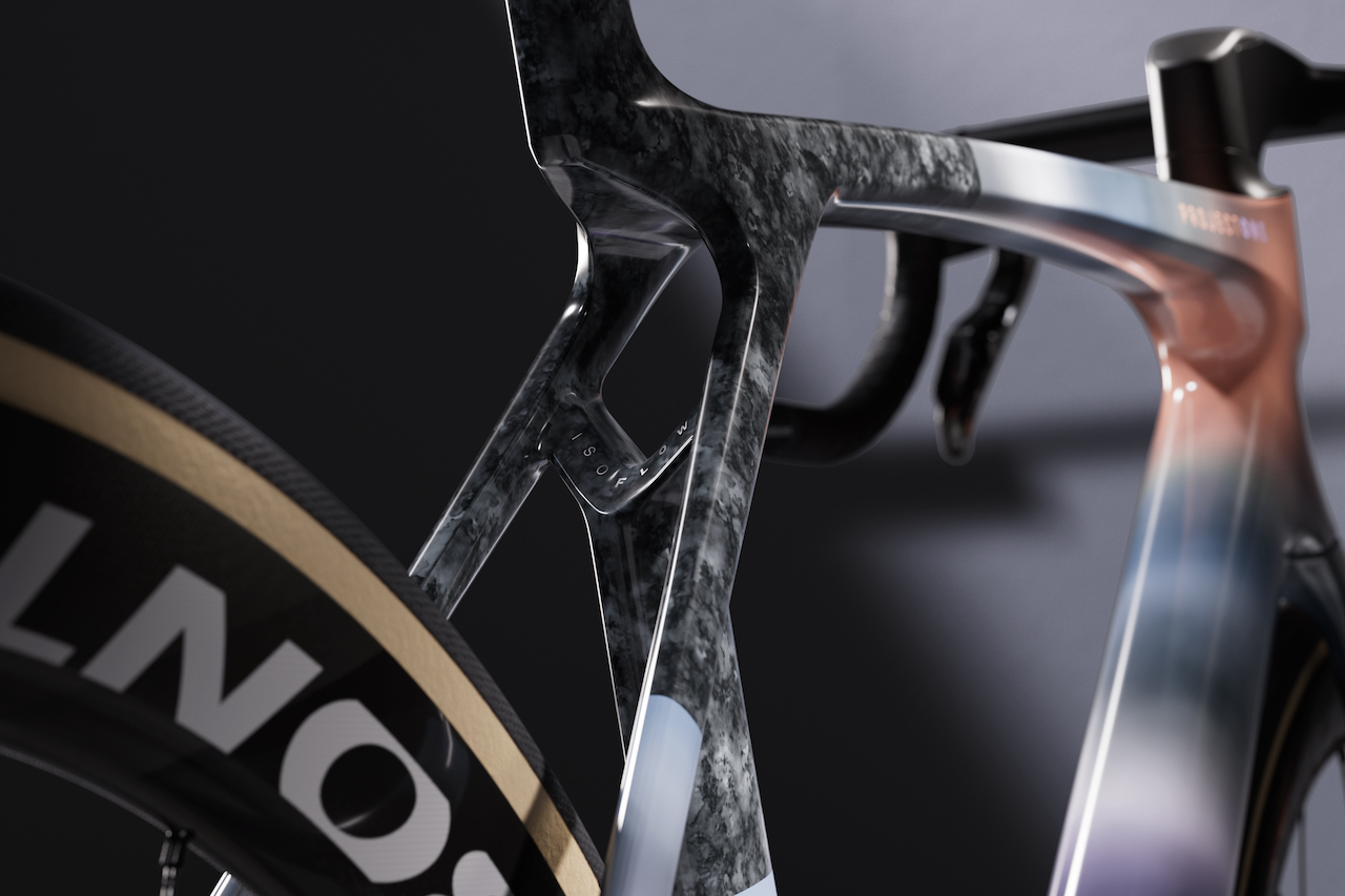 Pantone x Trek限量版Project One自行车---酷图编号3