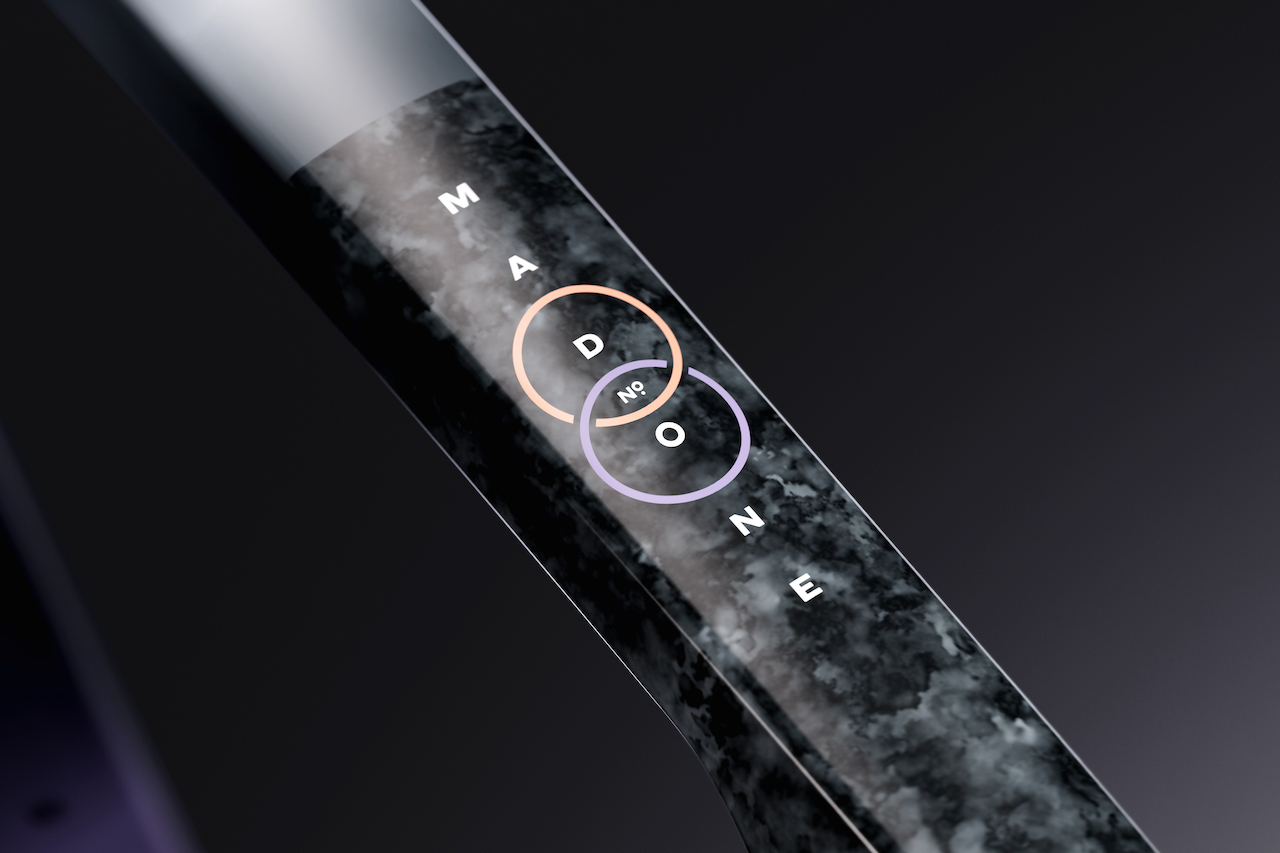 Pantone x Trek限量版Project One自行车---酷图编号1