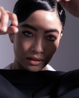 SHEROUK-成熟女性人像