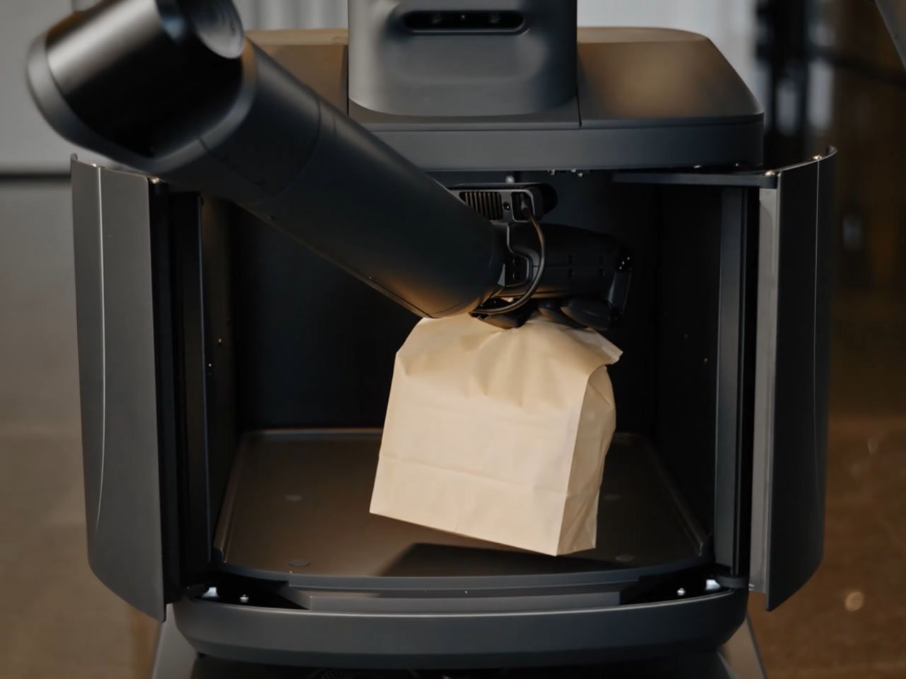 开创一个真正足智多谋的服务机器人新时代-FLASHBOT手臂类人机器人---酷图编号4