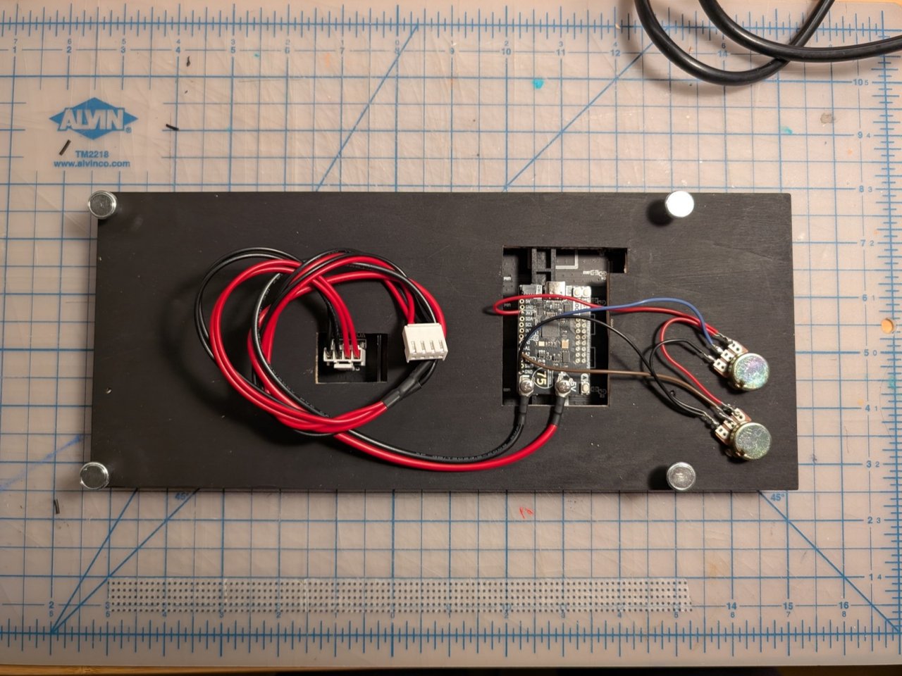 阿尔巴灯光雕塑-俏皮的灯光冒险---酷图编号11