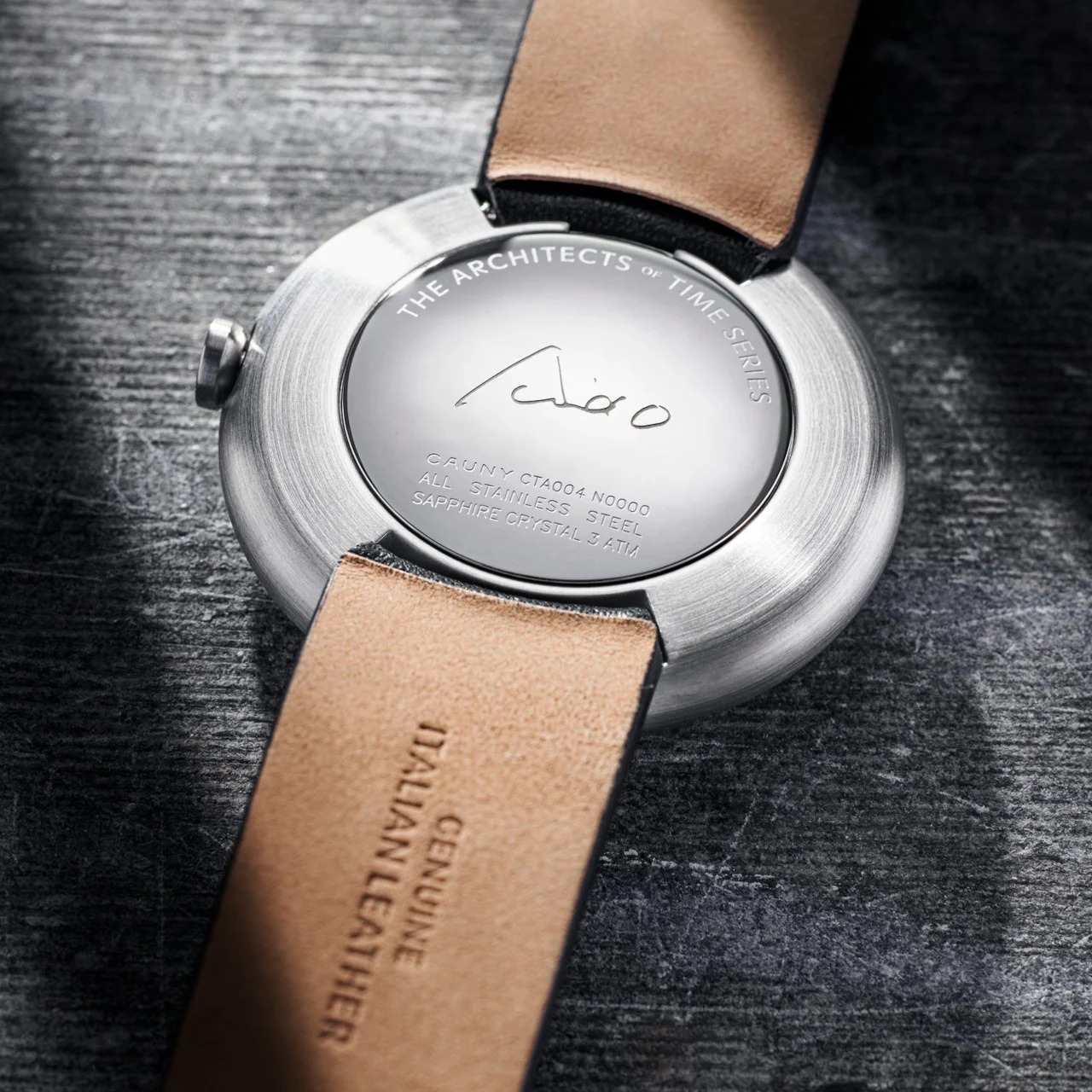 安藤忠雄将俏皮设计与年轻精神融为一体的青苹果手表---酷图编号2