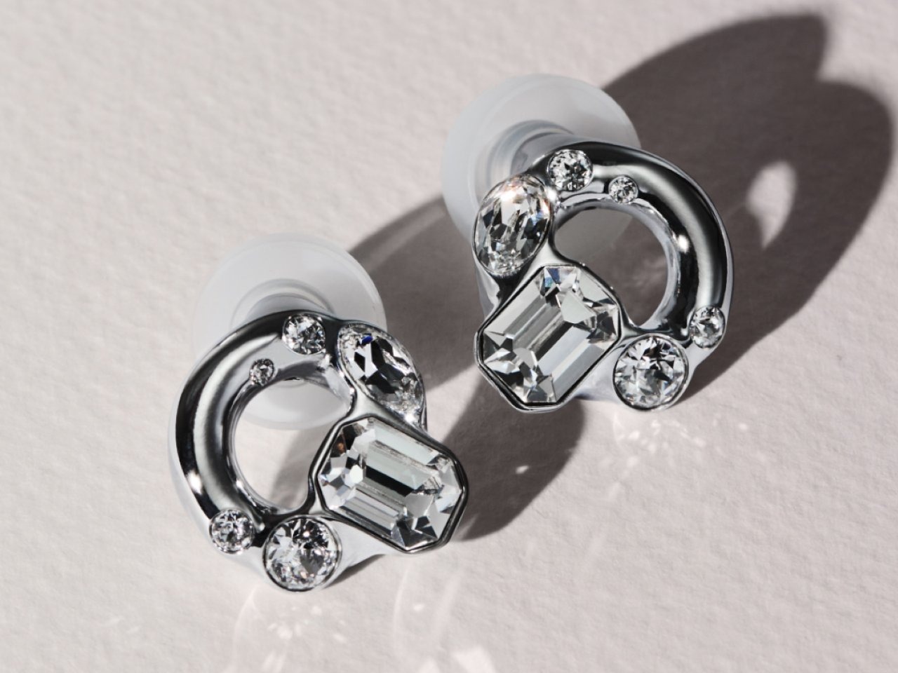 LOOP X SWAROVSKI体验2-水晶首饰般的耳塞---酷图编号9