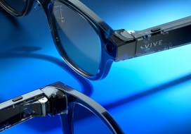 具有人工智能翻译功能的HTC Vive Eagle智能眼镜