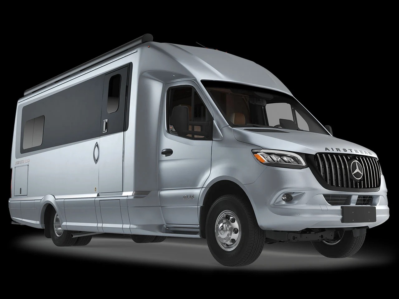 奔驰阿特拉斯25RT重新定义了经典的双人房车---酷图编号1