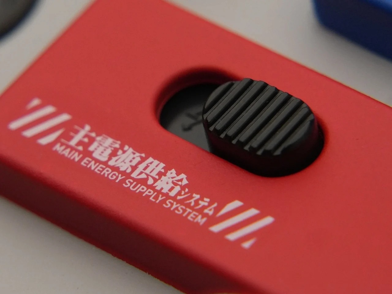 看起来像是从动漫中逃脱了的手绘炮台相机---酷图编号7