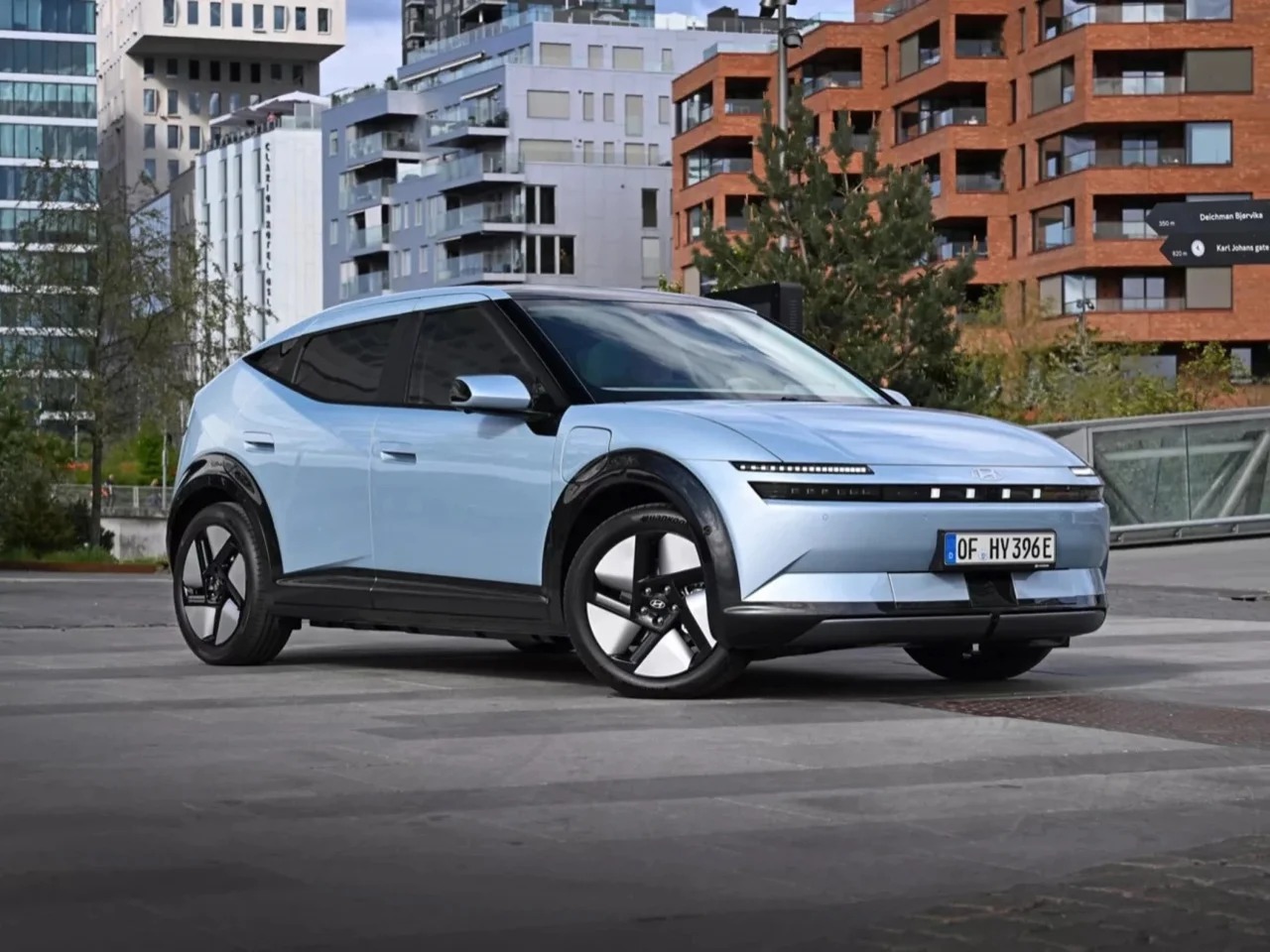现代新款IONIQ 3电动掀背车---酷图编号4