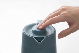 Vacuum Insulated Pot PWR-按压式保温壶的极简实用美学呈现