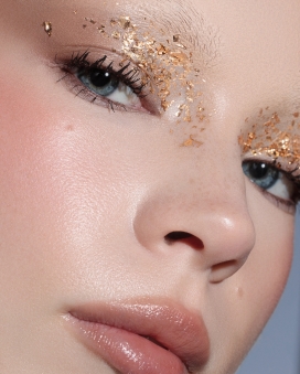 烟花下的美女-轻奢氛围感妆容大片