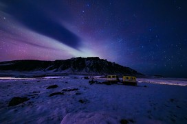 冰岛极地雪原极光星空摄影 荒野房车自驾暗夜风光大片
